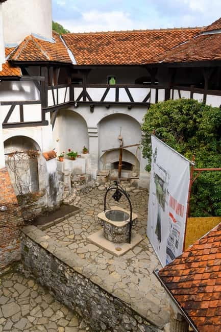 From Bucharest: Dracula's castle, Peles Castle and Brasov - FAQ