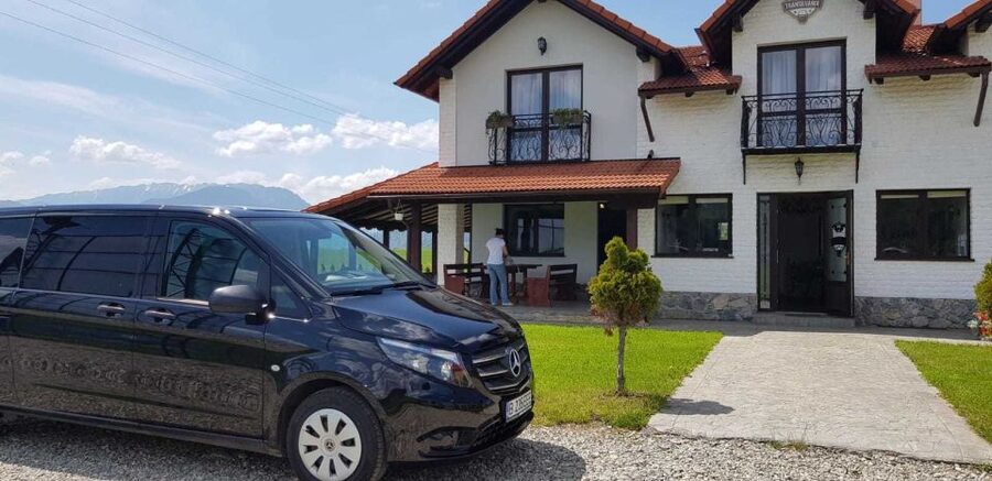 From Bucharest: Peleș and Bran Castles Private Tour - How the Private Format Plays Out on Your Day