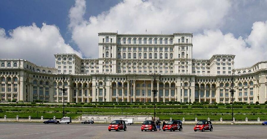 Full day Bucharest Sightseeing Tour - Village Museum: seeing the Golden era through everyday life