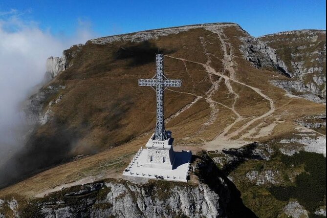 Hiking in Bucegi Mountains in the Carpathians, Private tour - Stop 1: Bucegi Mountains and the Plateau’s Sphinx and Babele rocks