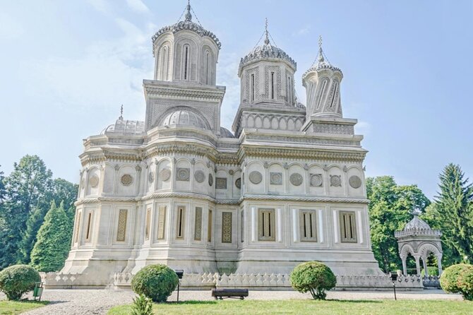 Hiking to the Poenari Fortress and Princely Court of Târgoviște - What to expect from the pacing (and how to make it easier)