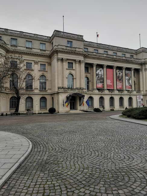 Hop-on Hop-off minibus Tour of Bucharest & Village Museum - Key things to know before you go
