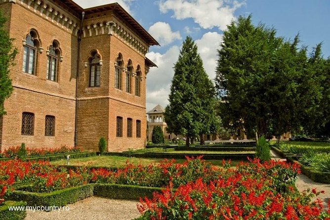Mogosoaia Palace & Snagov Monastery: Private tour from Bucharest - A calm private day trip from Bucharest