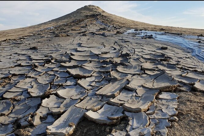 Muddy Volcanoes & Salt Mine - Private Tour - Who Should Book This Private Day Trip?