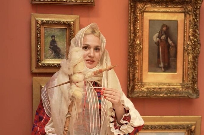 National Museum of Art Guided Tour - The guide experience: Iana about Art’s storytelling and personalization