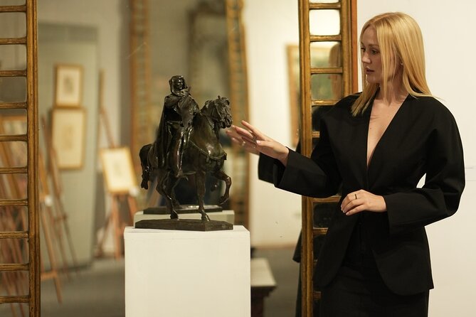 National Museum of Art Guided Tour - Where you meet on Calea Victoriei (and how to keep it simple)