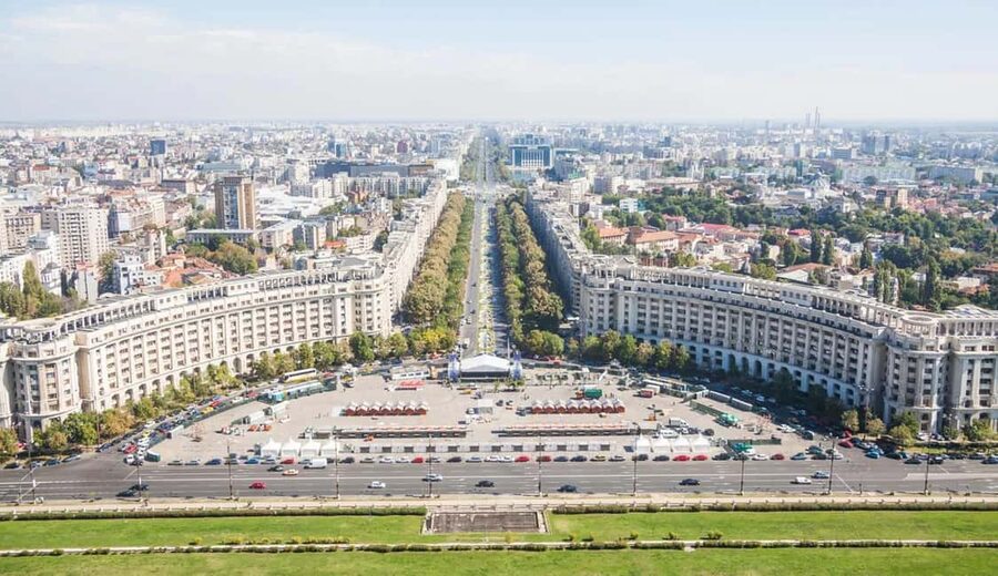 Palace of Parliament, Ceausescu House & Village Museum - House of Ceaușescu: luxury under dictatorship (and what to look for)