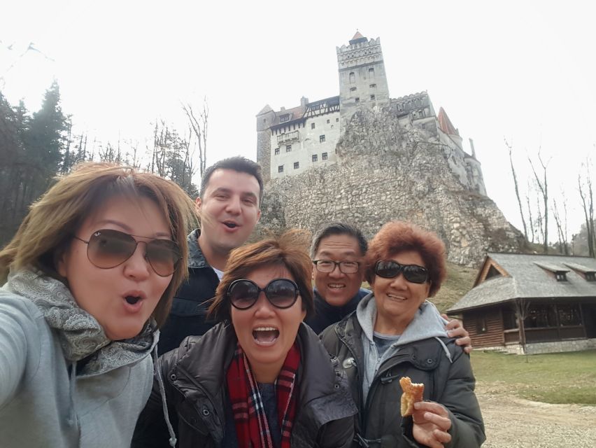 Peleș Castle, Bran Castles and Brasov City - Private Tour - Peleș Castle: Royal Summer Residence Worth Dressing Up For