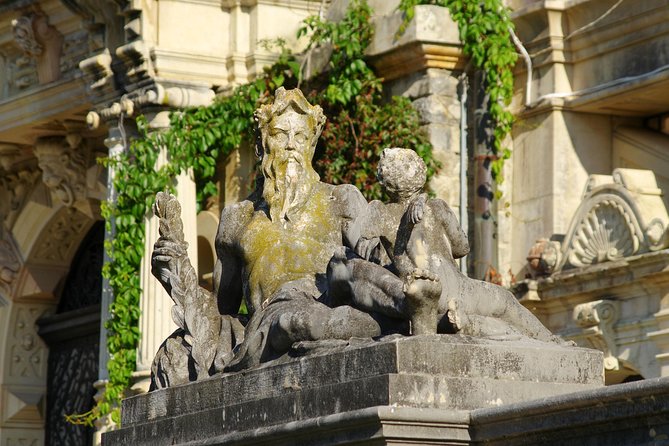 Peles Castle Skip-The-Line Guided Tour - Why the guide makes the tour: the Irina effect