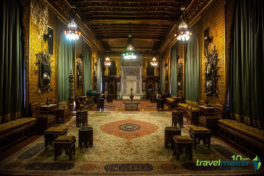 Peles, Dracula's Castles & Brasov: Private Day Trip & Pickup - The Brasov (Kronstadt) Old Town Walk: A Town You Can Feel
