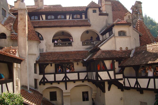 Premium 8-Day Private Culinary Vacation in Romania - Private tour flow and live commentary: why this style feels calmer