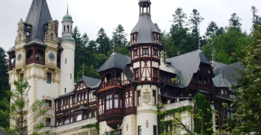 Premium Transylvania and Dracula's Castle 2-Day Tour - Where you sleep: 3-star guest house basics in a medieval town