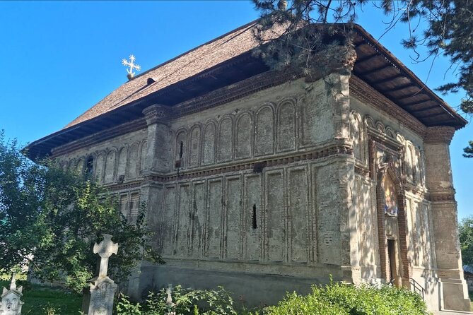 Princely Court of Târgoviște and Curtea de Argeș Monastery - How to Get the Most From Each Stop (Without Overdoing It)