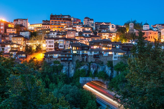Private Day Trip to Bulgaria and Veliko Tarnovo from Bucharest - Lunch in Bulgaria: Plan for a Midday Break That You Choose