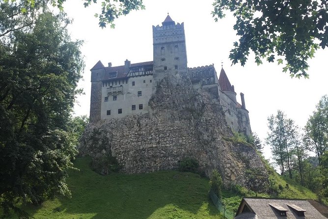 Private Day Trip to Peles Castle, Dracula's Castle and Brasov - Rasnov Citadel, Cantacuzino Castle views, and other road highlights