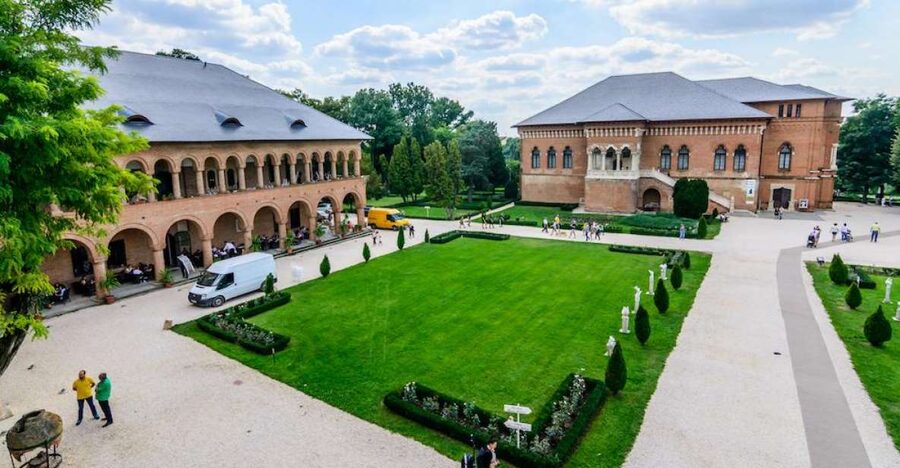 Private Half Day Trip to Snagov Monastery & Mogosoaia - A smart half day from Bucharest, not a long, tiring slog