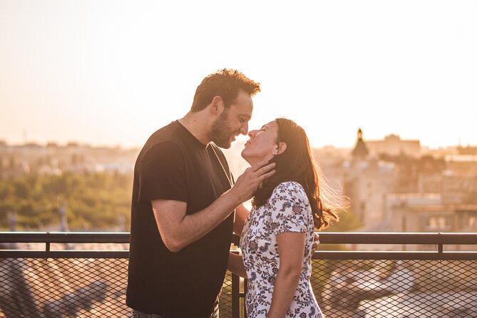 Private Photo-Shoot with Award-Winning Photographer - A private 90 minutes: how the shoot really works in Bucharest