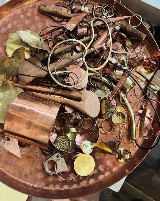 Roma Culture, Realities and Slavery History, Walking tour - Mesteshukar ButiQ (MBQ): The Optional Jewelry Workshop That Makes It Real