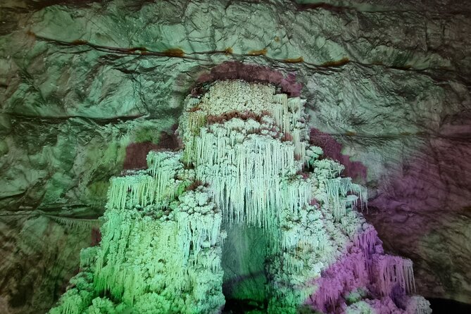 Salt Mine , Lunch at Winery & Dracula Grave - Private Tour - Private transportation with Wi‑Fi: the value of a set schedule