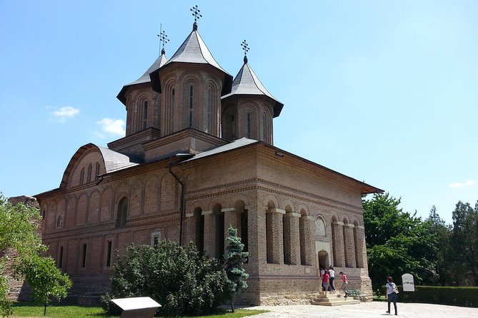Searching for Dracula: Private Day Trip from Bucharest - Târgoviște Princely Court: Vlad’s power base in daylight