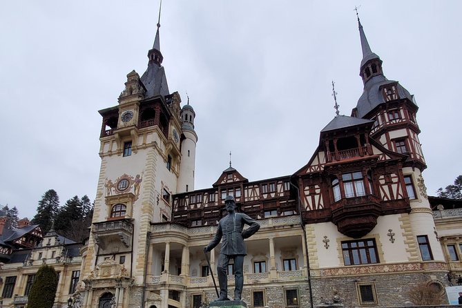 Sinaia - from the Bandits' Nest to the Cradle of the Romanian Dynasty - Timing, walking comfort, and how to make the most of 3–5 hours