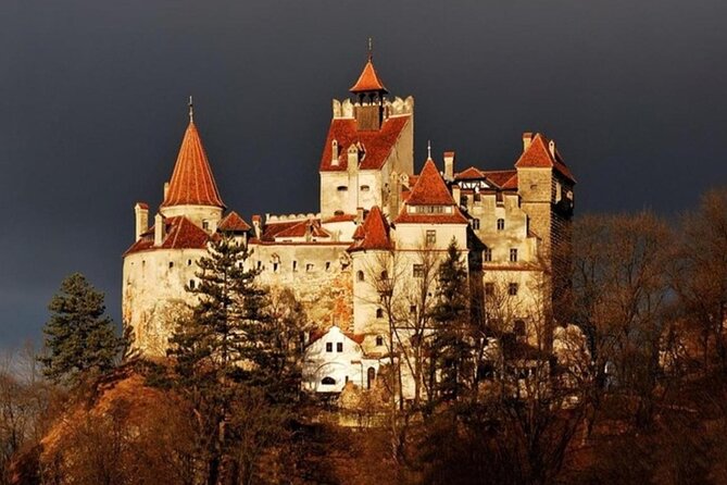Small Group (max 7) Dracula's Castle, Peleș Castle, Brașov city - Guide quality: why the narration matters more than you think