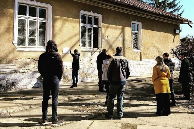 The Execution of Nicolae Ceauşescu, the end of communism - House of the Free Press: Communist Architecture with a Strange Mix