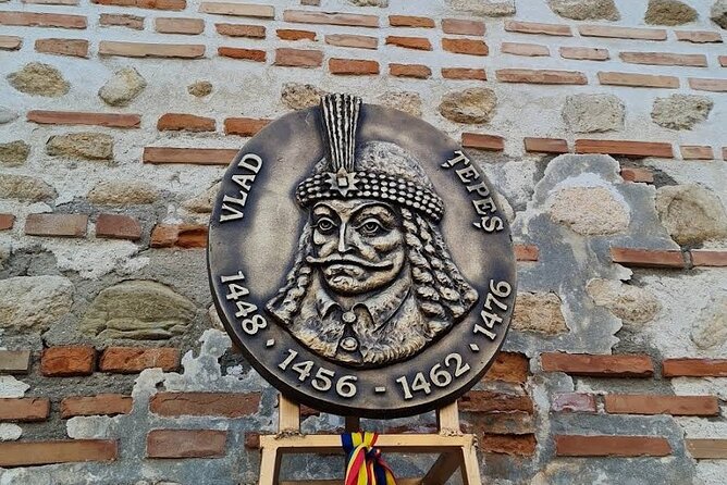 The Real Dracula's Castle in Targoviste, Winery and Dracula' Tomb - From Bucharest to Târgoviște: How the Story Starts