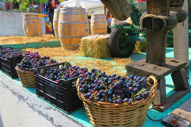 The wine route by bike - Entering the Dealu Mare wine roads from Bucharest