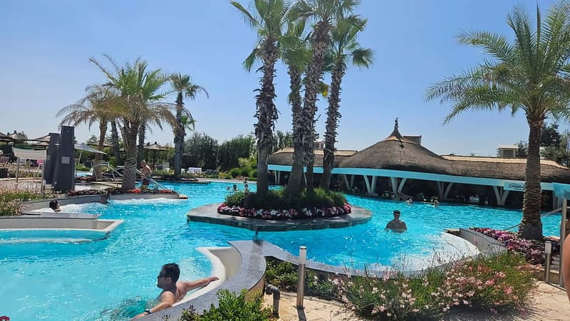 Therme:Spa Day at the biggest oasis of Relaxation《Bucharest》 - Key points to know before you go