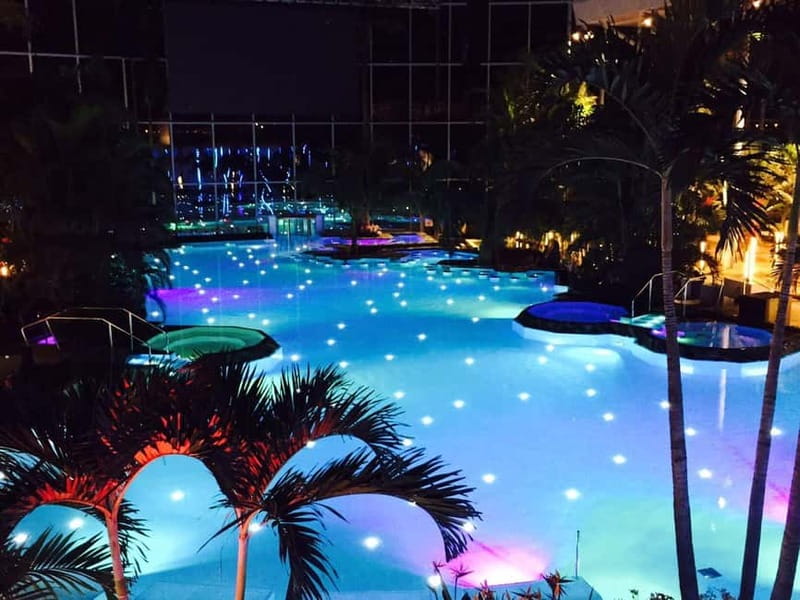 Therme:Spa Day at the biggest oasis of Relaxation《Bucharest》 - Priority entrance and how to use your 4.5 hours well