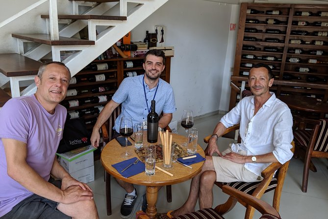 Traditions in Bucharest: Village Museum and Wine Tasting Tour - Stop 2: Handmade Romanian culture on Calea Victoriei (what to look for)
