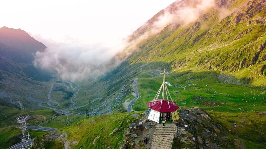 Transfagarasan Road Trip - Bâlea Lake hike: the glacier-lake break that balances the day