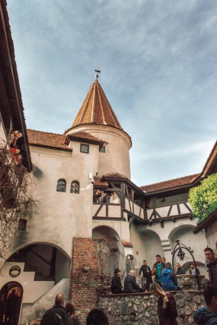 Transylvania Tour: Dracula's Castle, Peles Palace & Brasov - Who this tour is best for (and who should reconsider)