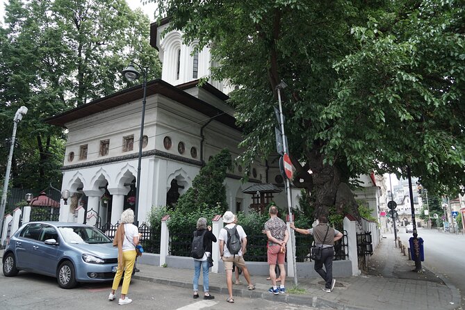Unique Tour of Hidden Bucharest - Snacks and refreshments: small breaks that keep the tour enjoyable