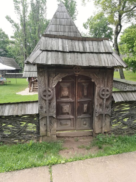Village Museum Bucharest Guided Tour - Two hours in Bucharest: why this tour works