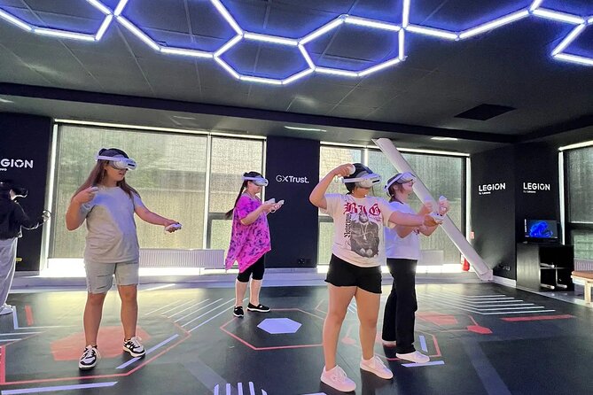 Virtual Reality Experience - Gateway VR Studio and the VR Coffee Spot: Getting Oriented Fast