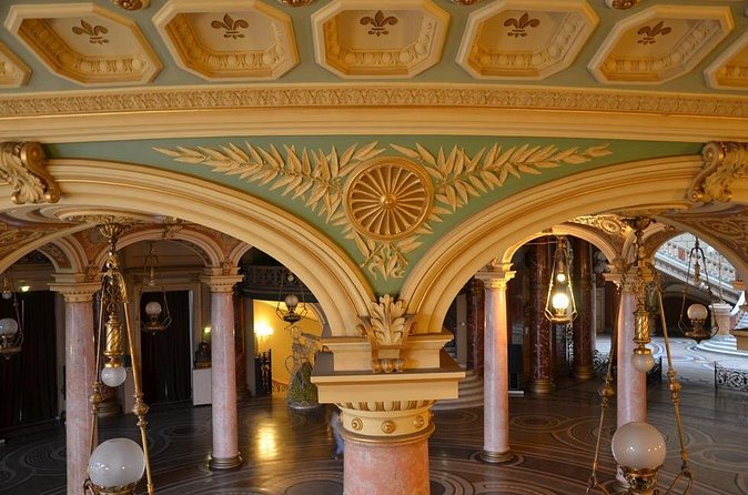 Walking tour of Bucharest - The Guide Makes It Click: History, Culture, and Humor on a Walk
