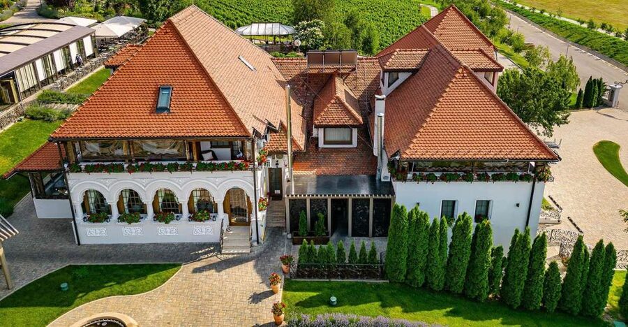 Winery touring & private wine tasting - one day private tour - Getting out of Bucharest: your morning drive + what to expect