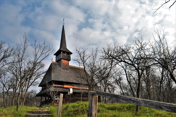 Your rendez-vous with Europe's past: time-travel to Maramures, Transylvania - Day 5: Ieud’s two UNESCO churches, Biertan fortified church, then Sighisoara at dusk